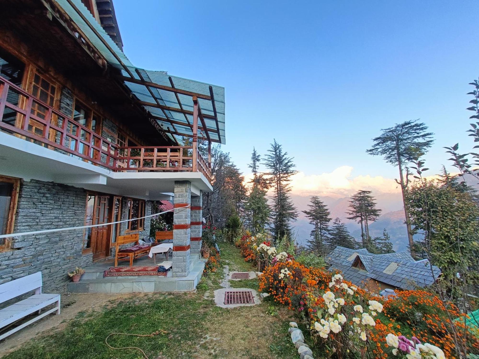 Ishan Log Huts-A Boutique Home Stay Banjār Exterior foto