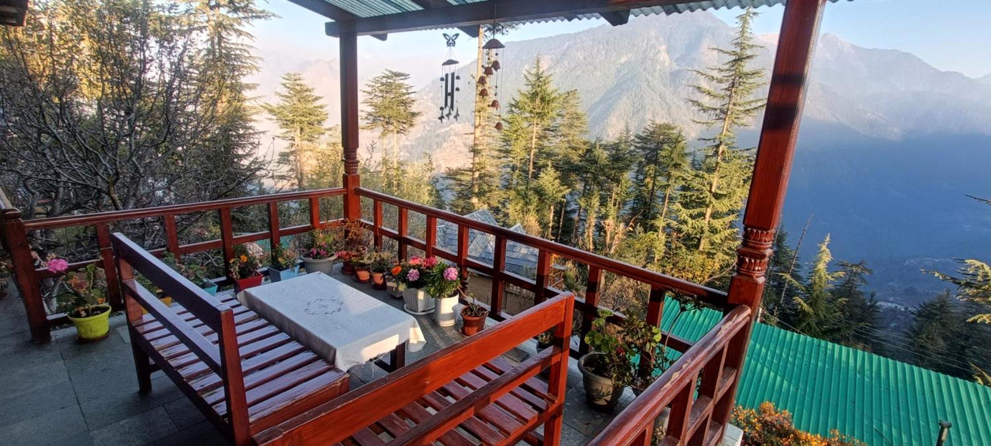 Ishan Log Huts-A Boutique Home Stay Banjār Exterior foto